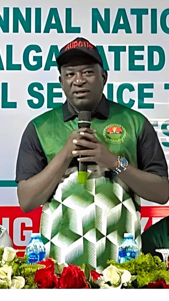 AUPCTRE NATL PRESIDENT